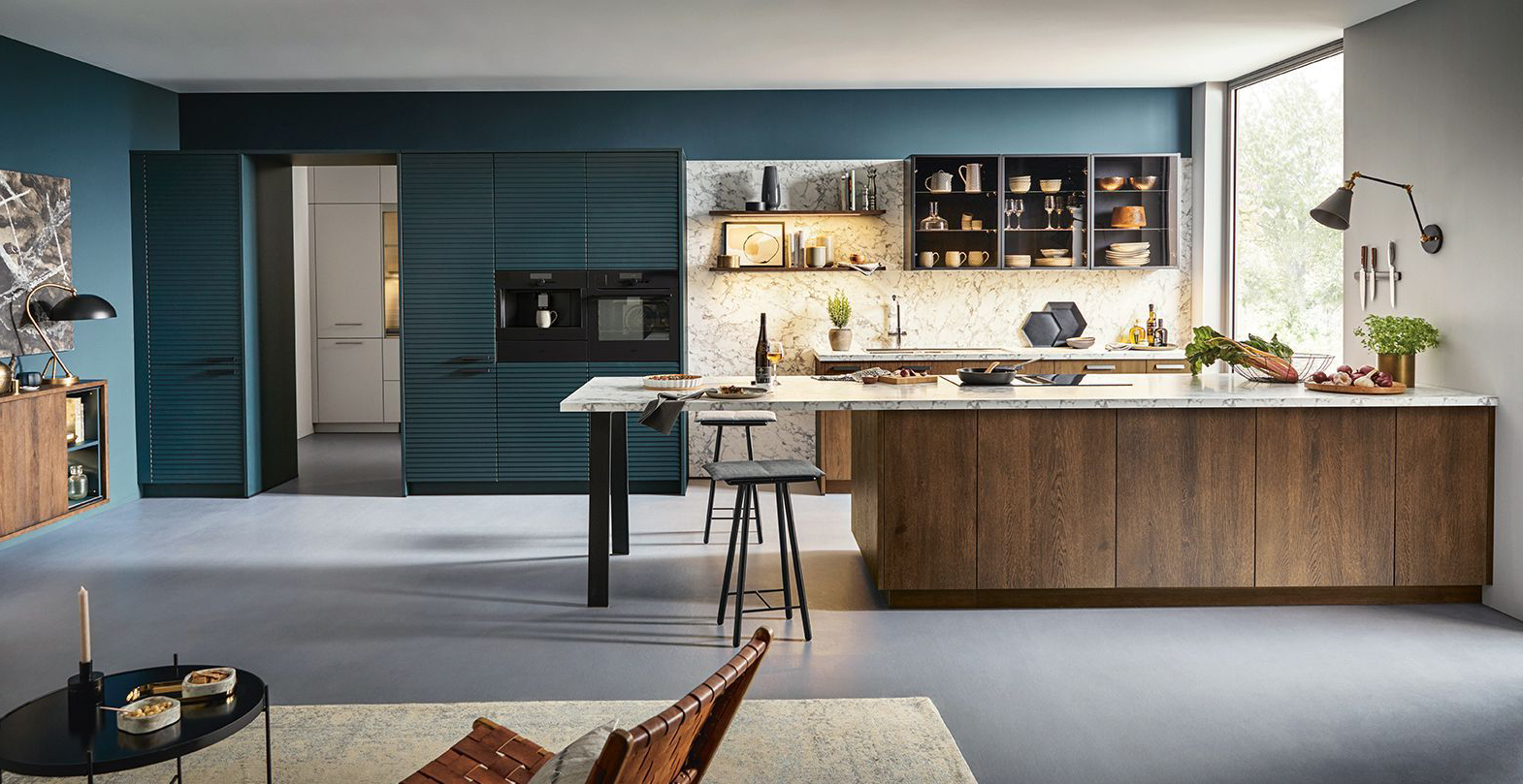 Schuller Kitchens - Rocca Maroon Knotty Oak